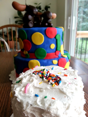 SwankyLuv: The Polka Dot Cake from Hell