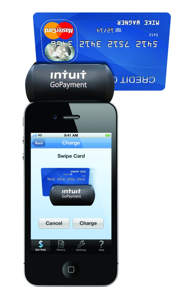 GoPayment_Card_Reader_with_Card